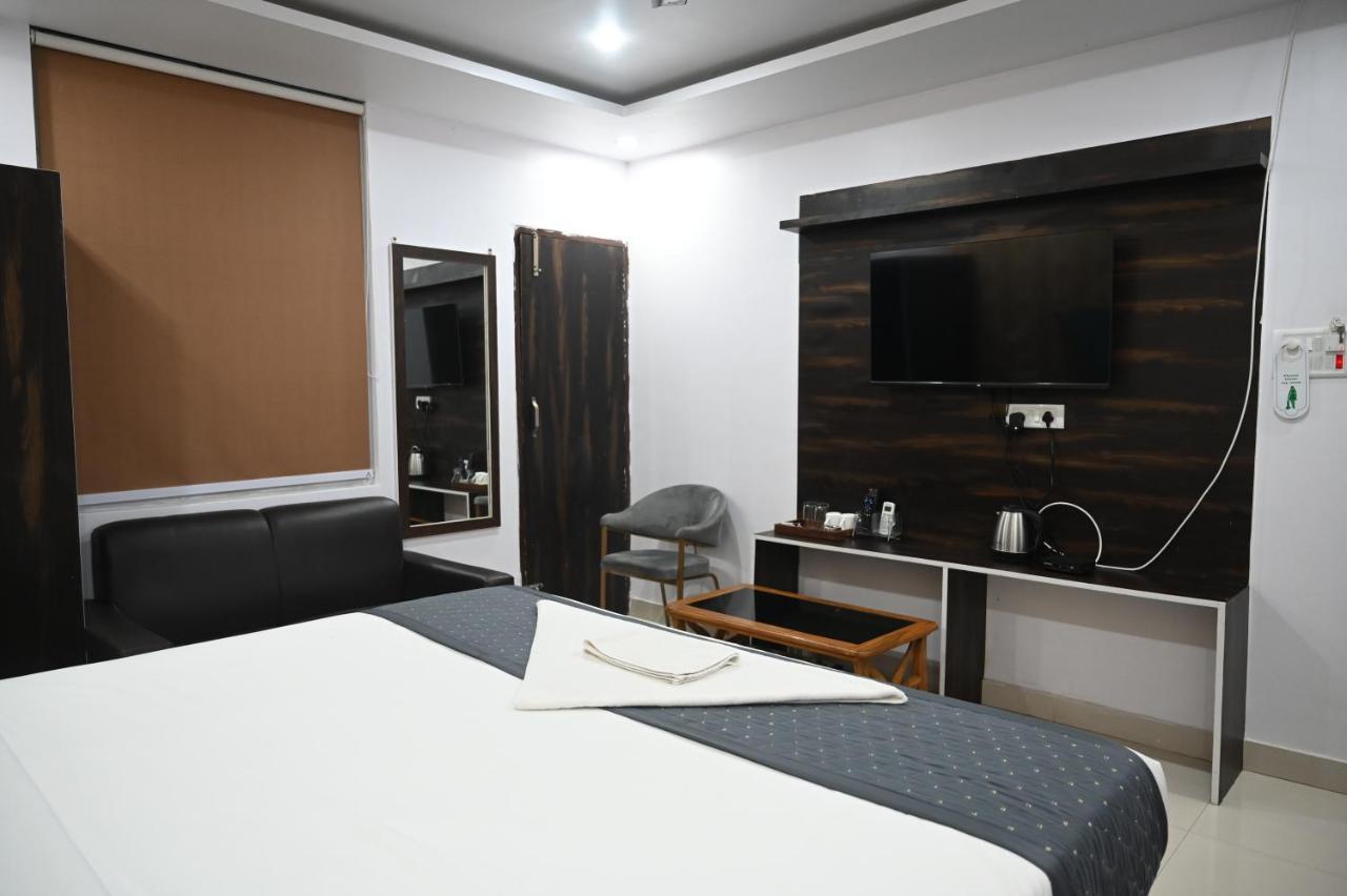 Hotel Diamant Inn Patna  Exterior foto